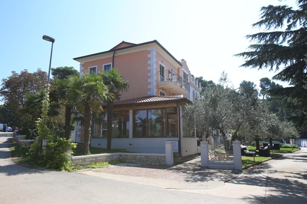 Villa Dobravac Wine Estate Rovinj Exterior photo